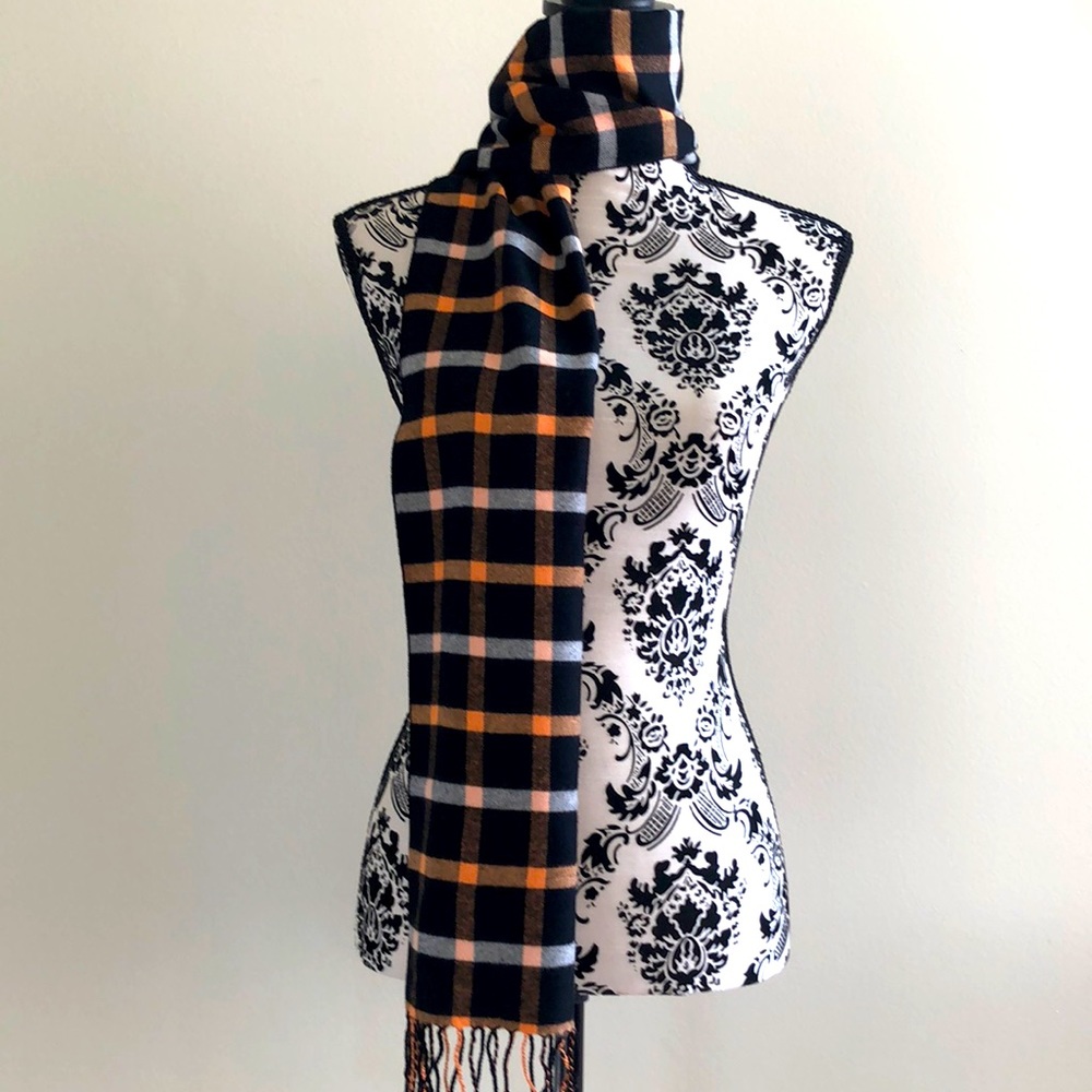 COPY - Men scarf 🧣 black and white orang colour